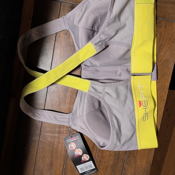 SHEFIT - Size 2luxe new with tags sports bra. 32-40 Inch Ribcage - Picture 3 of 7